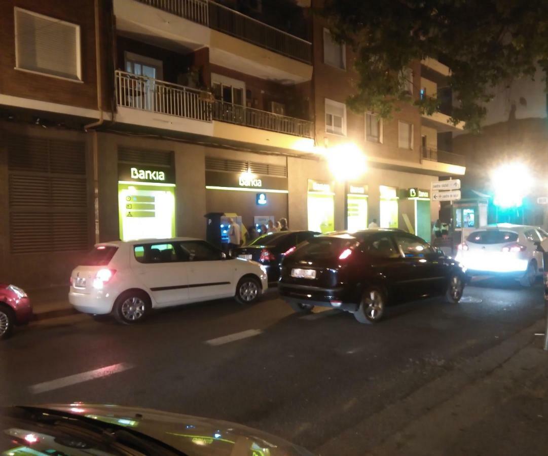 Apartamento Ciudad De Las Ciencias 2 فالنسيا المظهر الخارجي الصورة