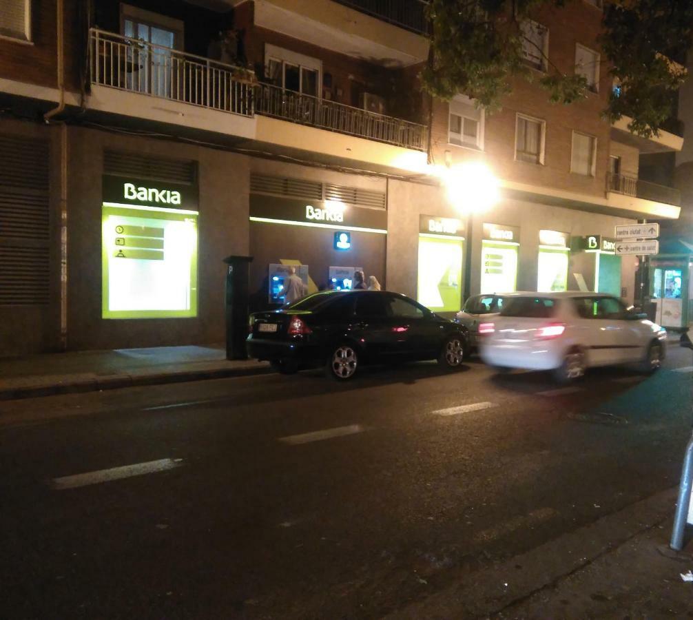 Apartamento Ciudad De Las Ciencias 2 فالنسيا المظهر الخارجي الصورة